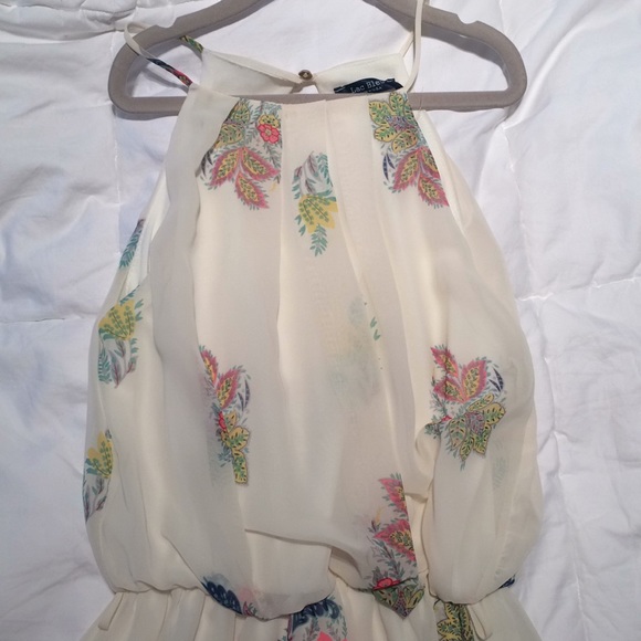 Dress - Picture 2 of 3